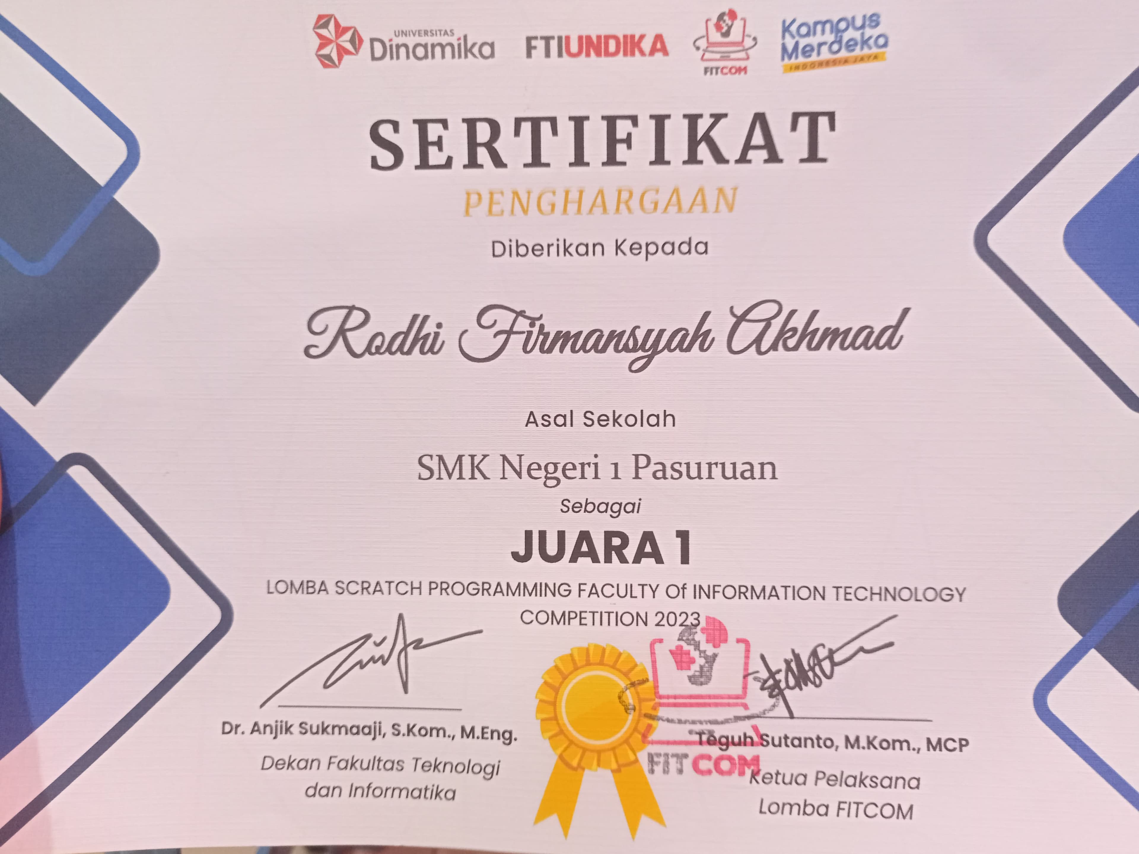 Juara 1 Lomba Scratch